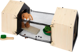 Rabbit play set with wooden hutch and accesories