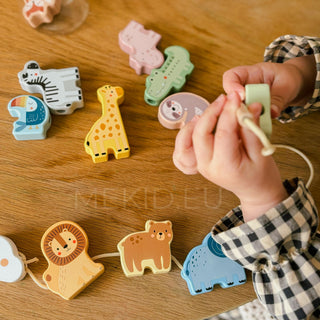 Animals - wooden pastel threading beads with a needle