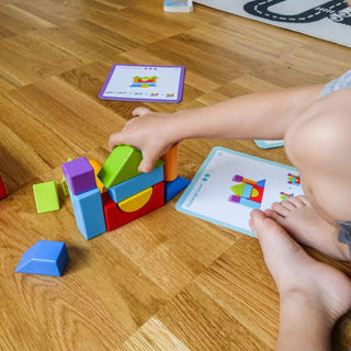 Wooden blocks spatial building game with cards