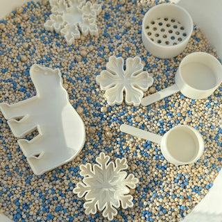 Ziemas sensoro rotaļu komplekts ar sniegpārslām un polārlāci- viss iekļauts