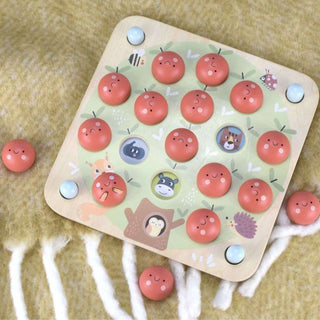 Wooden apple memory game with changing cards