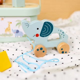 3 in 1 attīstošo koka rotaļlietu komplekts, dāvanu komplekts no 1 gada- figūru sortieris, piramīda un velkamā rotaļlieta