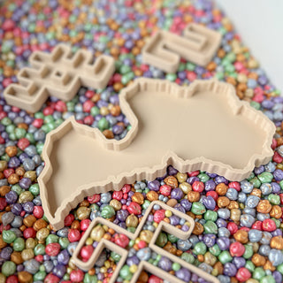 Latvijas sensoro eko formiņu komplekts- Latvijas kontūrkarte un rakstu zīmes