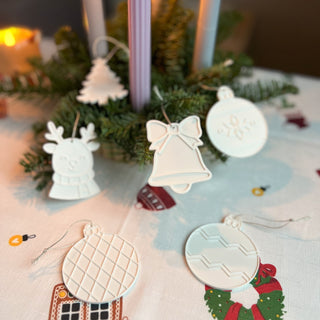 Izkrāso pats- Ziemassvētku eglītes rotājumi, 3gab bumbas