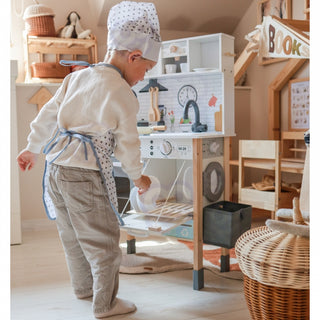 Koka rotaļu virtuve bērniem ar aksesuāriem