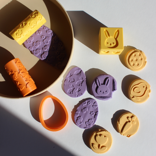 Lieldienu plastilīna veidošanas piederumu komplekts- 2 tekstūras rullīši, tekstūras 6in1 kubs, olas formiņa
