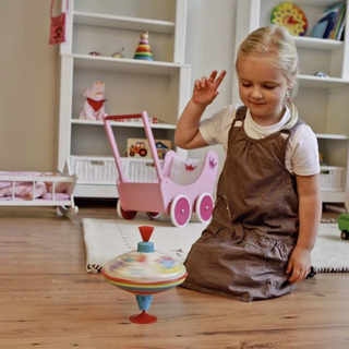 Metāla vilciņš bērniem uzvelkams karuselis klasiska rotaļlieta Humming Top Goki