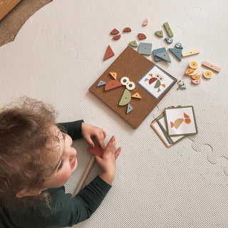 Hammering game in Pastel shades