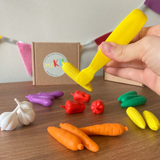 Color sorting and counting set- 18 vegetables, 1 tweezer