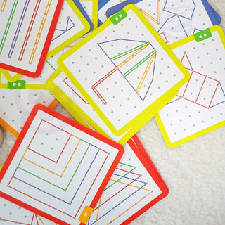 Wooden geoboard with picture cards