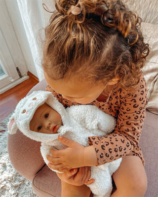 Baby doll in Lambkin outfit with pacifier and blanket – meKID