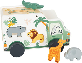 Toy car shape fitting game Safari