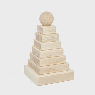 Natural wood pyramid, squares