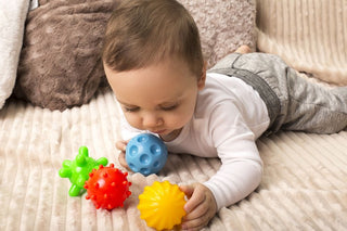 4 colored sensory massage balls, diameter 5-7 cm