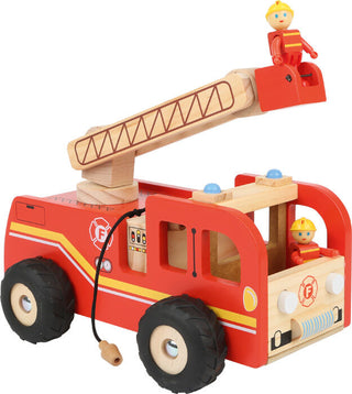 Wooden fire engine with revolving ladder