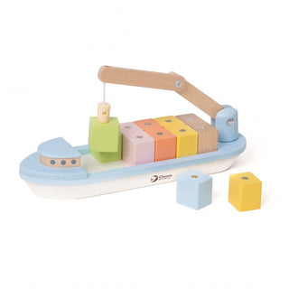 Wooden ship with magnetic lift and blocks