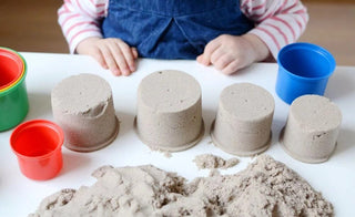 Kinetic sand 5 kg, in a bucket with a lid